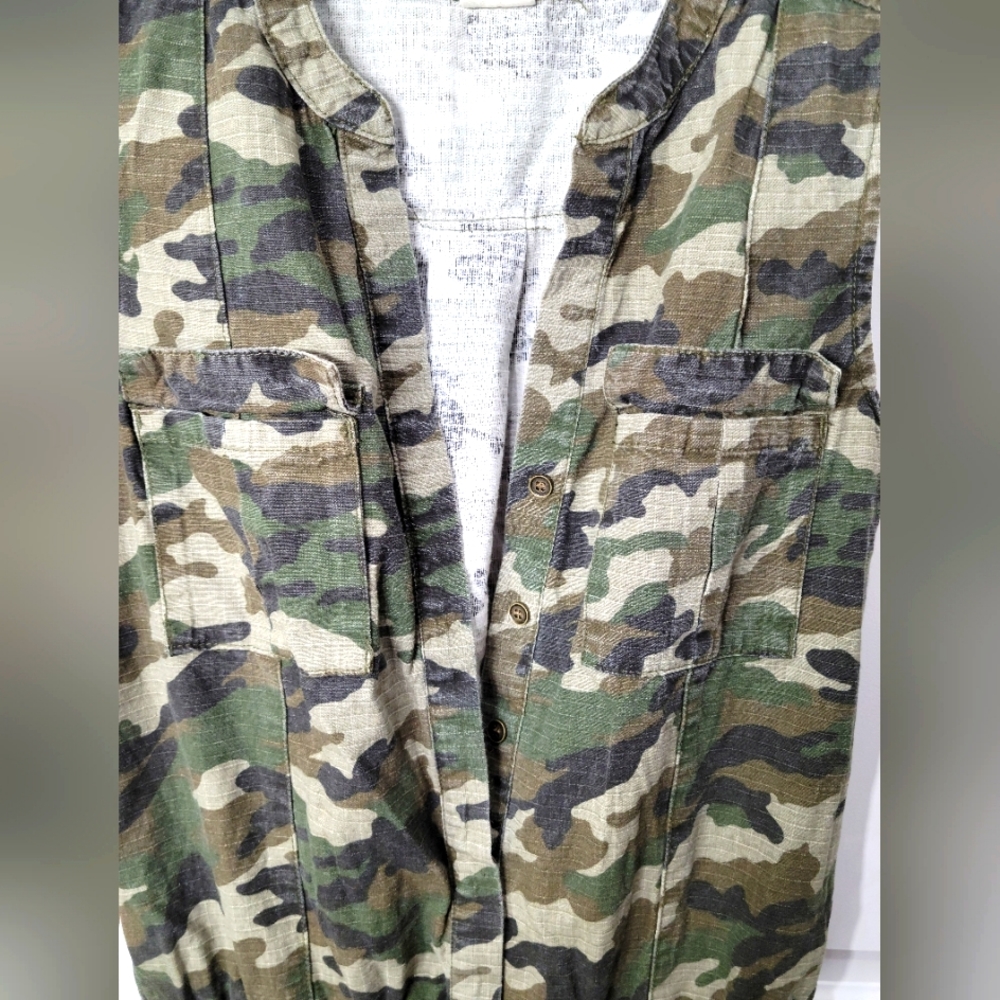 Camouflage Jumpsuit Size Small - image 2